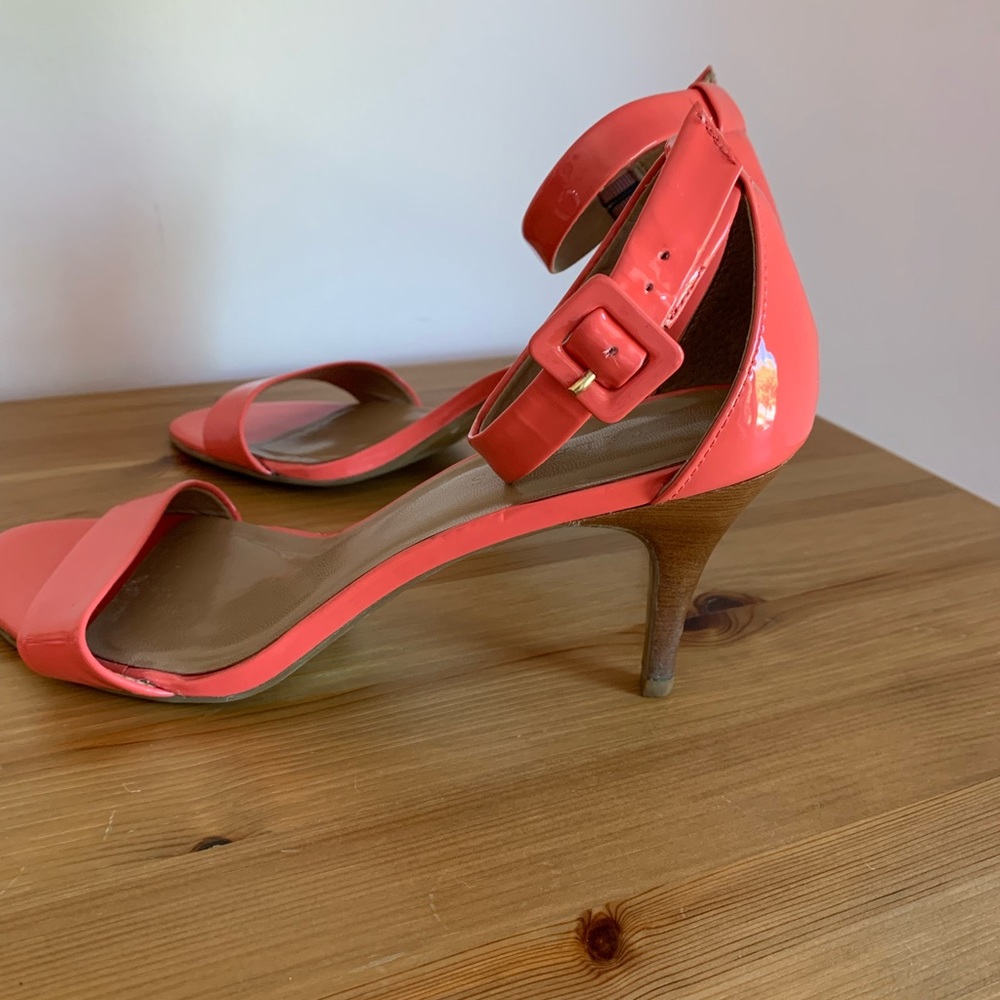 Talbots Sandals - Picture 9 of 16